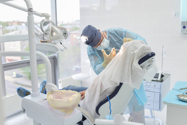 Best Emergency Root Canal Treatment in Rossville, IN